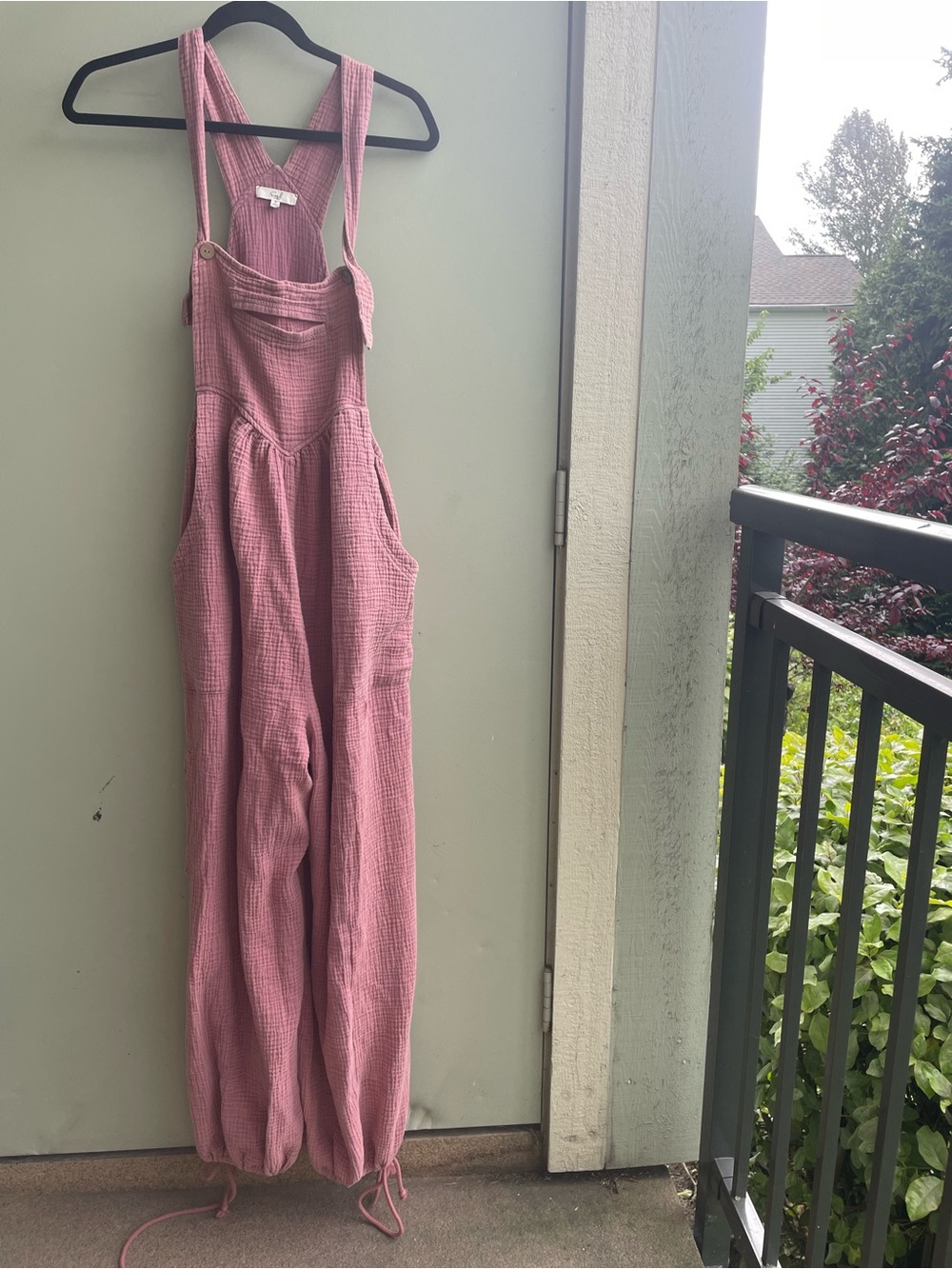 Easel Gauzy cotton bib overalls oversized size small wide leg dusty mauve